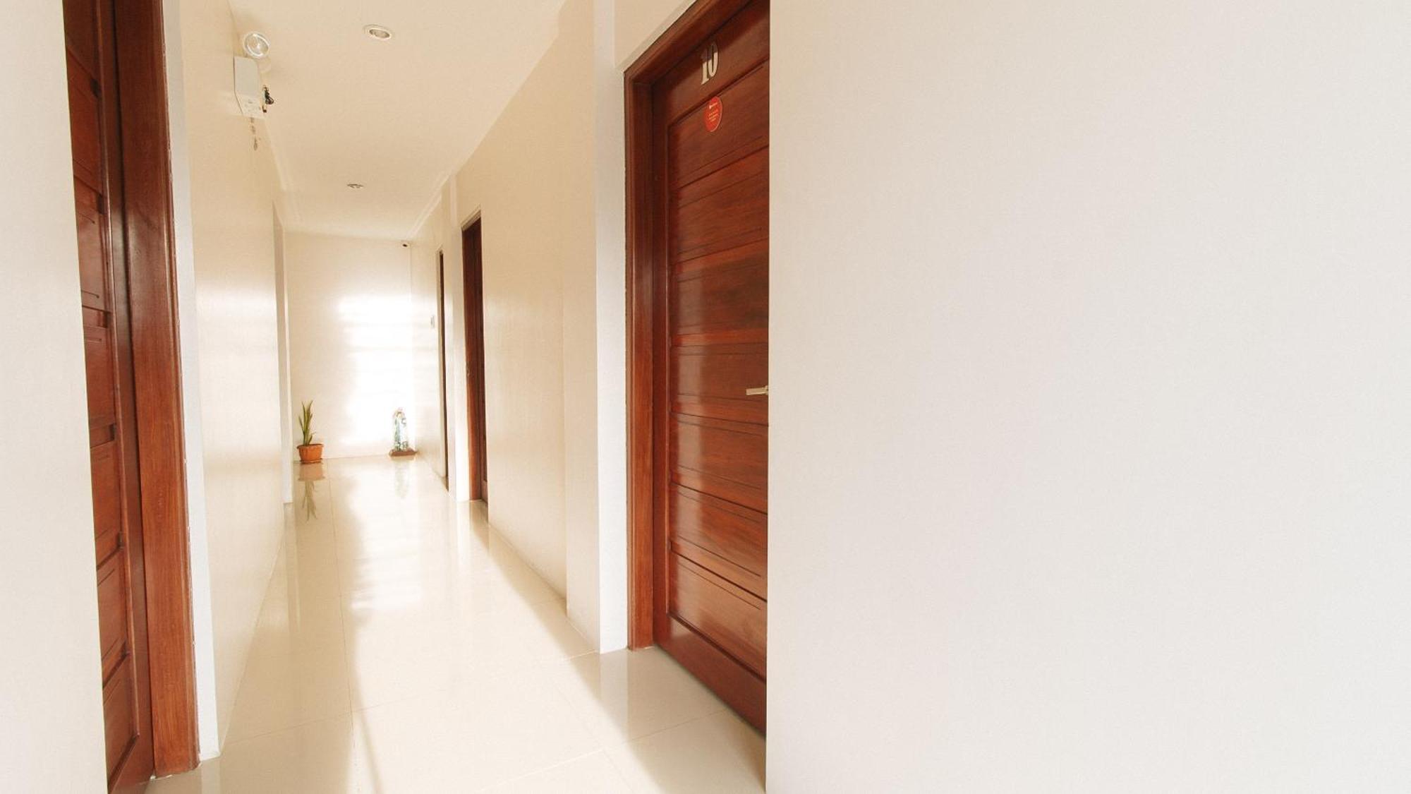 Reddoorz Plus @ Jollydays Hotel Nueva Ecija San Jose  Eksteriør billede